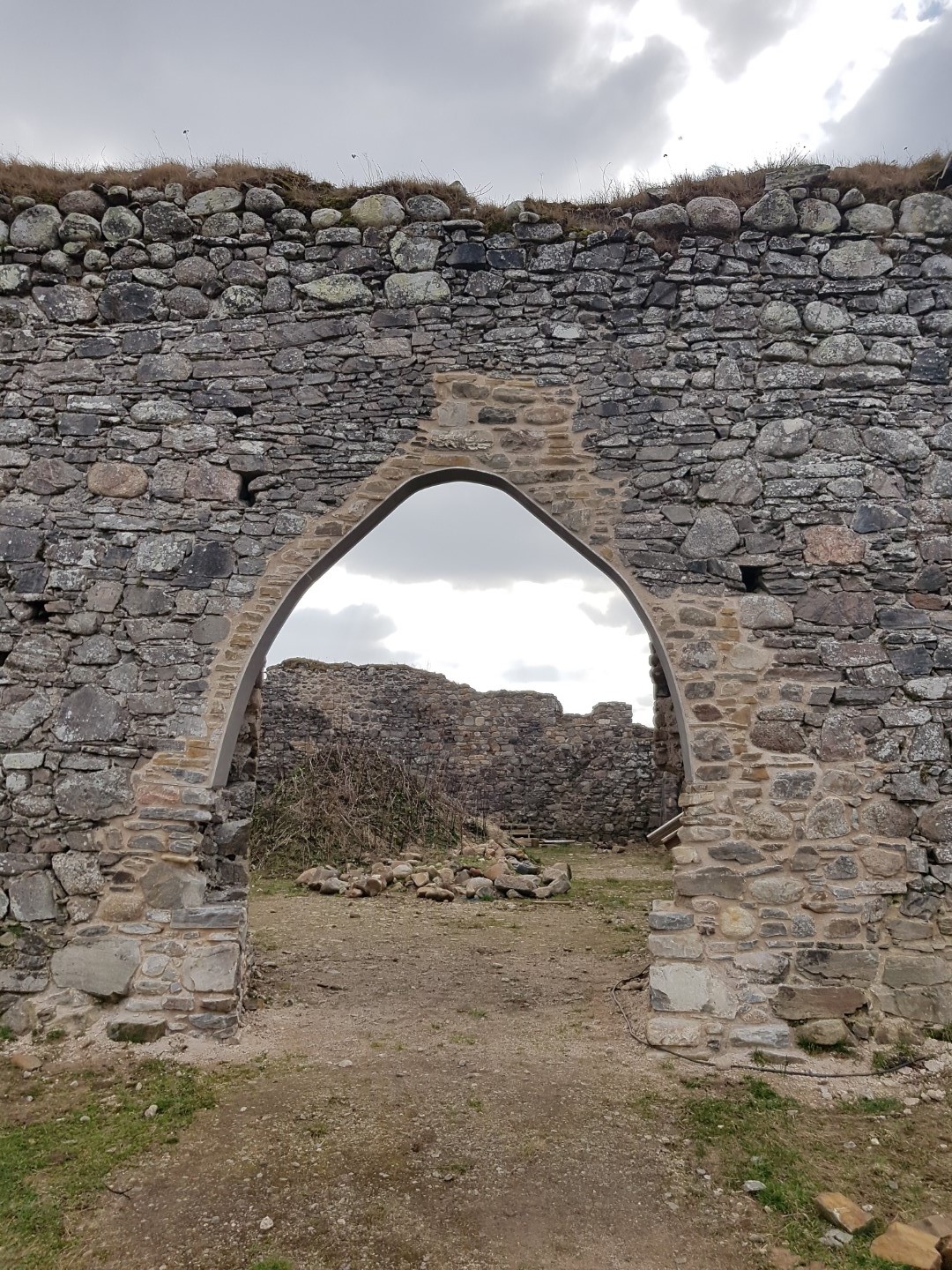 Main Arch Outer